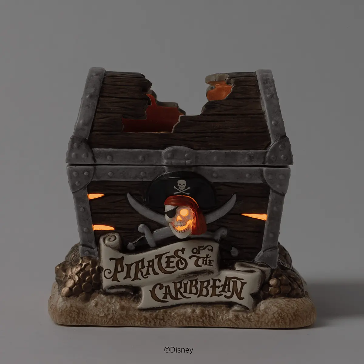 Homewarmerdisneypiratesofthecaribbeanpackshotdarkra2026Pws_Highres Disney Pirates of the Caribbean™ Scentsy Warmer