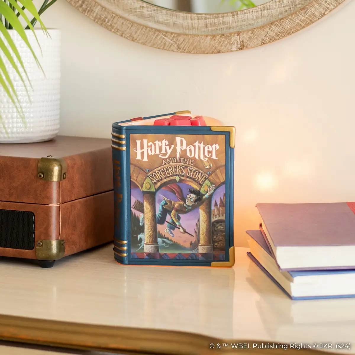 Harry Potter & The Sorcerer’s Stone Scentsy Warmer + Honeydukes