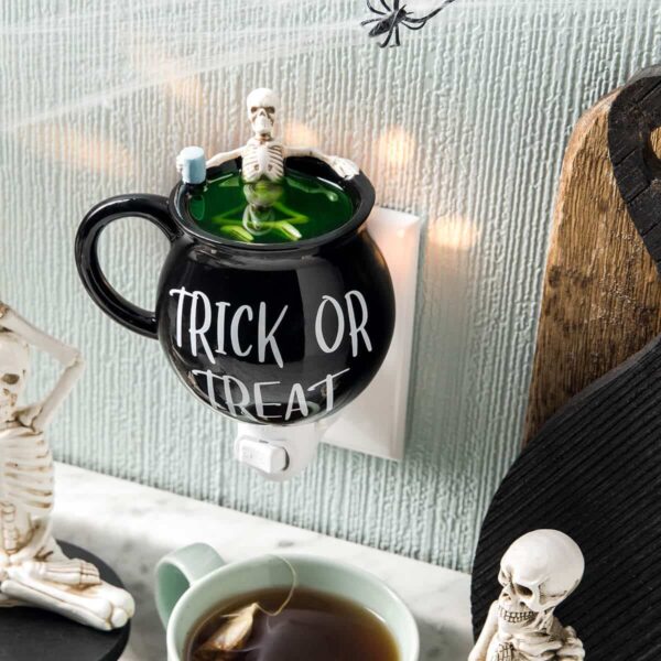 Chilling Brew Trick or Treat Mini Scentsy Warmer