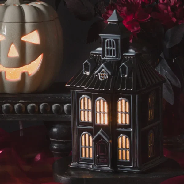 Haunted Haven Scentsy Warmer |  Halloween 2026