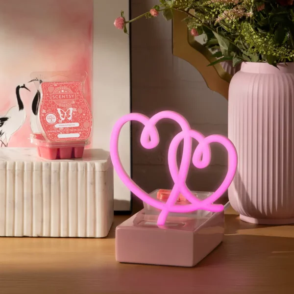 Sweet on You Hearts Scentsy Warmer | January 2025