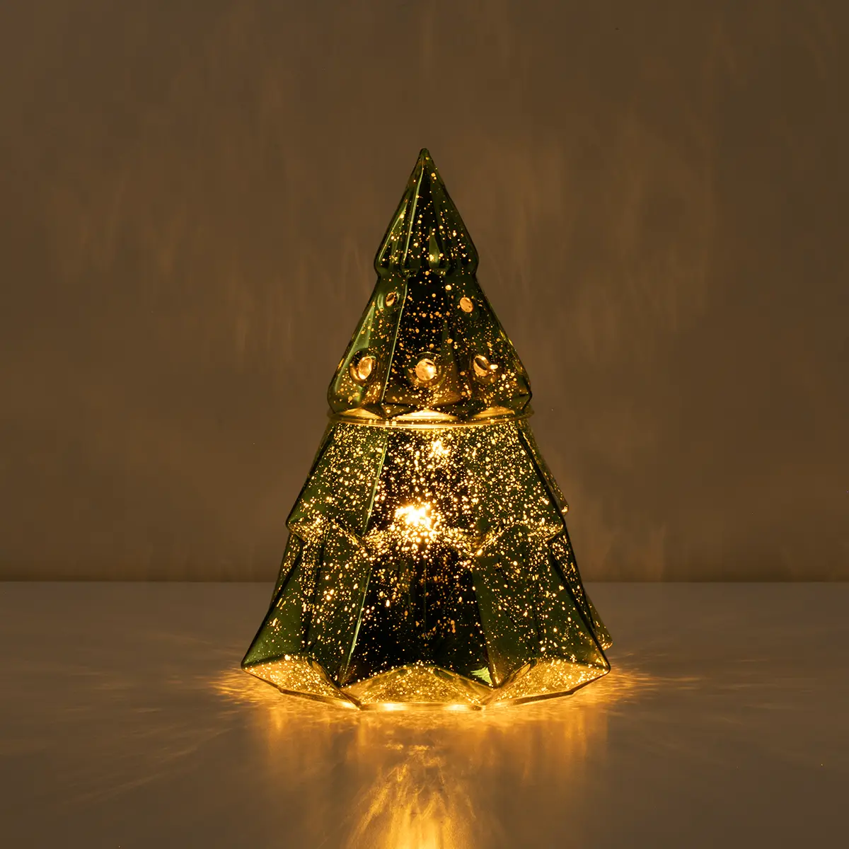 Light up the Season Christmas Tree Scentsy Warmer