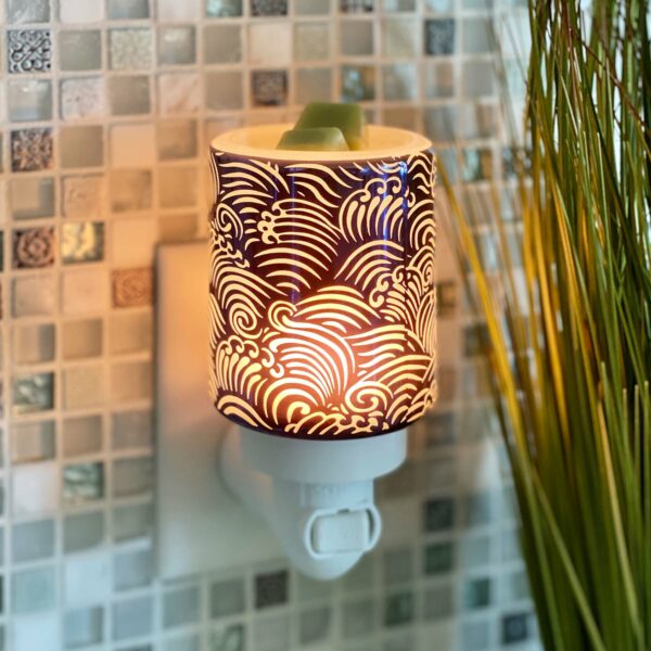 MIDNIGHT TIDE SCENTSY WARMER