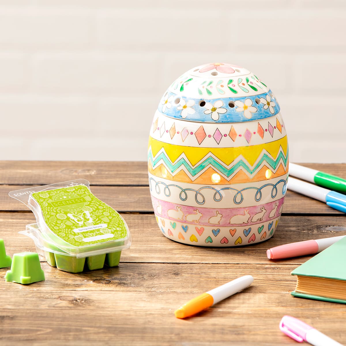 Scentsy March 2020 Warmer &Amp; Scent Of The Month - Eggs-Press Yourself Scentsy Warmer &Amp; Spring Has Sprung SCENTSY EGGSPRESS YOURSELF WARMER MARCH 2020