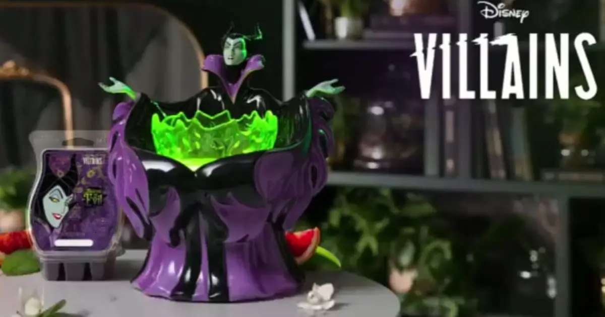 NEW! Scentsy Maleficent Warmer Disney Villains Shop September 23