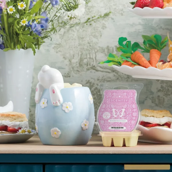 Curious Cottontail Easter Scentsy Warmer | March 2025
