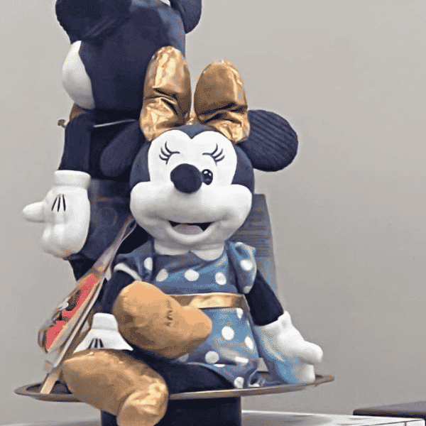 Disney Cinderella 50th Anniversary Castle Scentsy Warmer | Mickey & Minnie Buddies Disney Cinderella 50th Anniversary Castle Scentsy Warmer | Mickey & Minnie Buddies