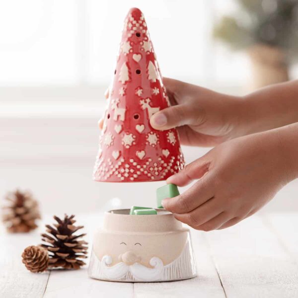 NORDIC ST. NICK SCENTSY WARMER | HOLIDAY 2019