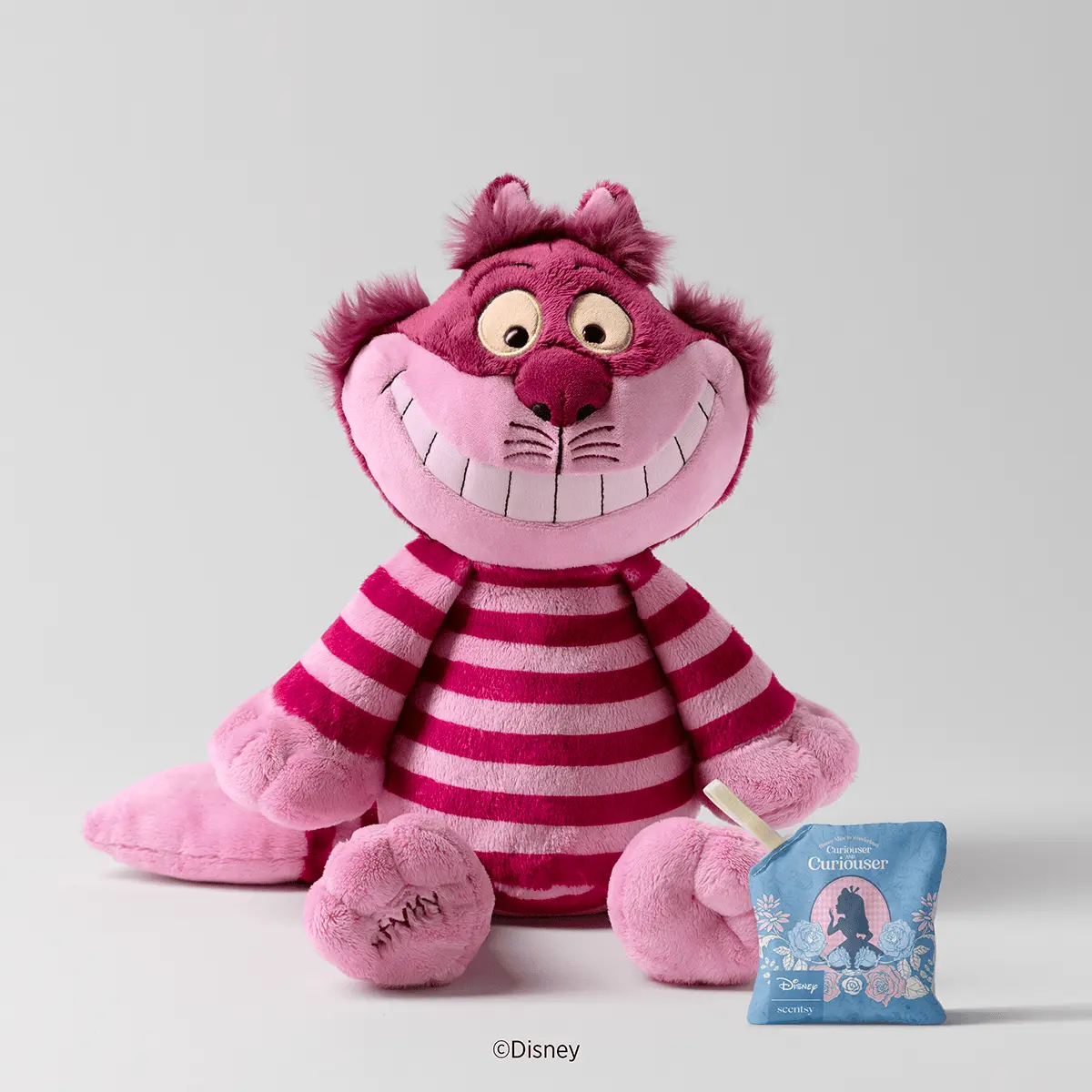 Plushbuddyceshirecatpackshotfrontscentpakmainra2026Pws_Highres Cheshire Cat Scentsy Buddy | Disney Alice In Wonderland