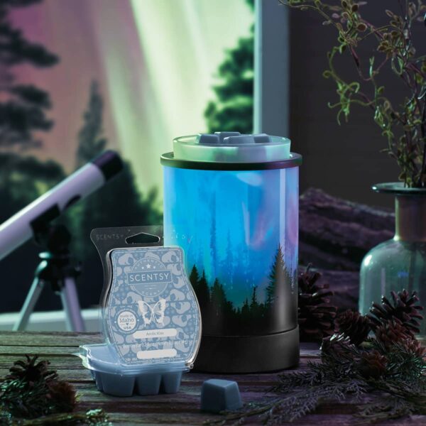 POLOR PANORAMA NORTHERN LIGHTS SCENTSY WARMER DECEMBER 2020