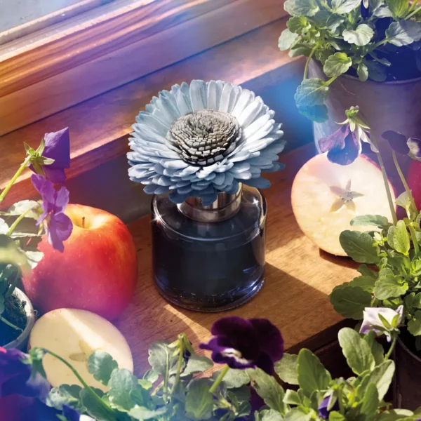 Quaint Country Rain Scentsy Fragrance Flower