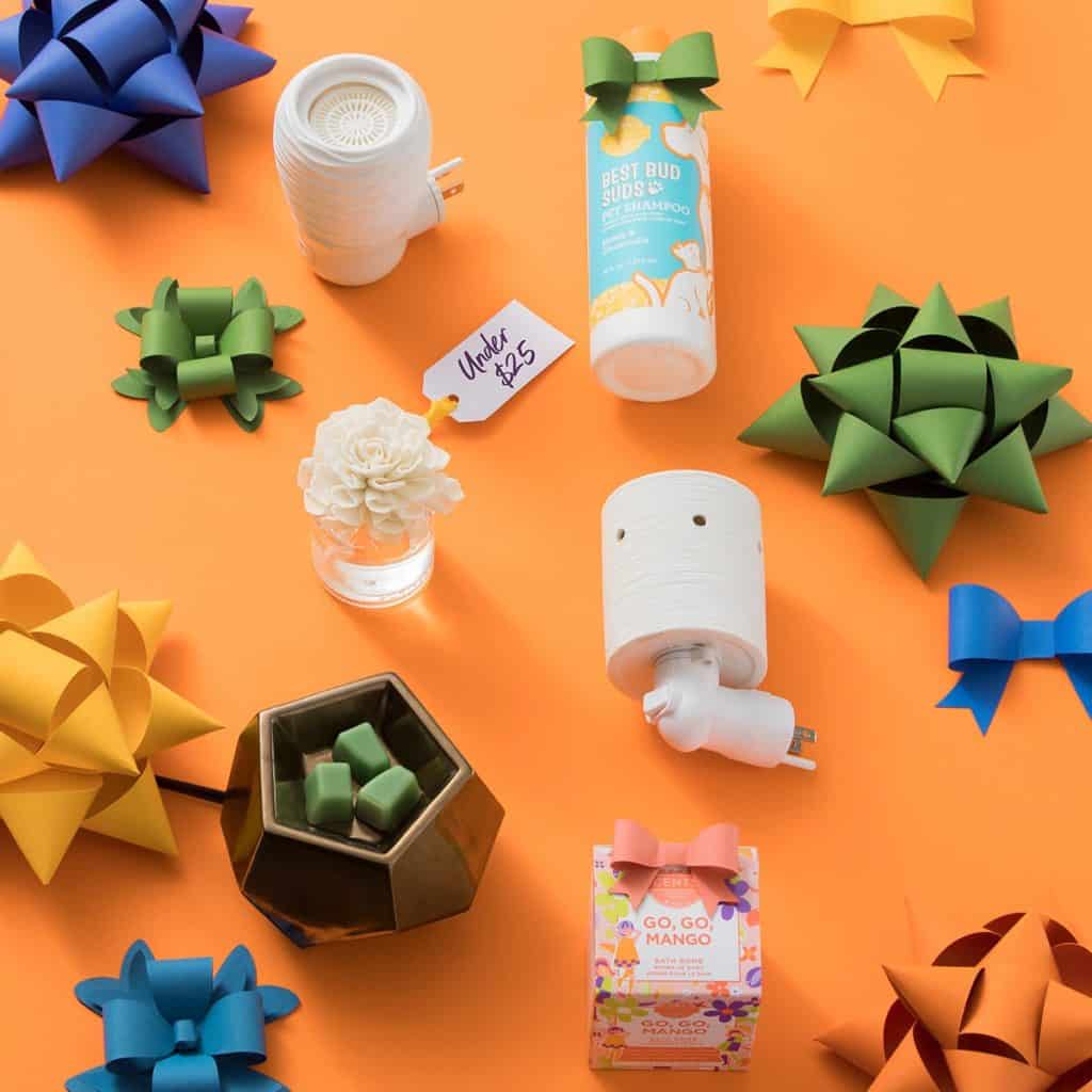 SCENTSY GIFT GUIDE FOR UNDER $25