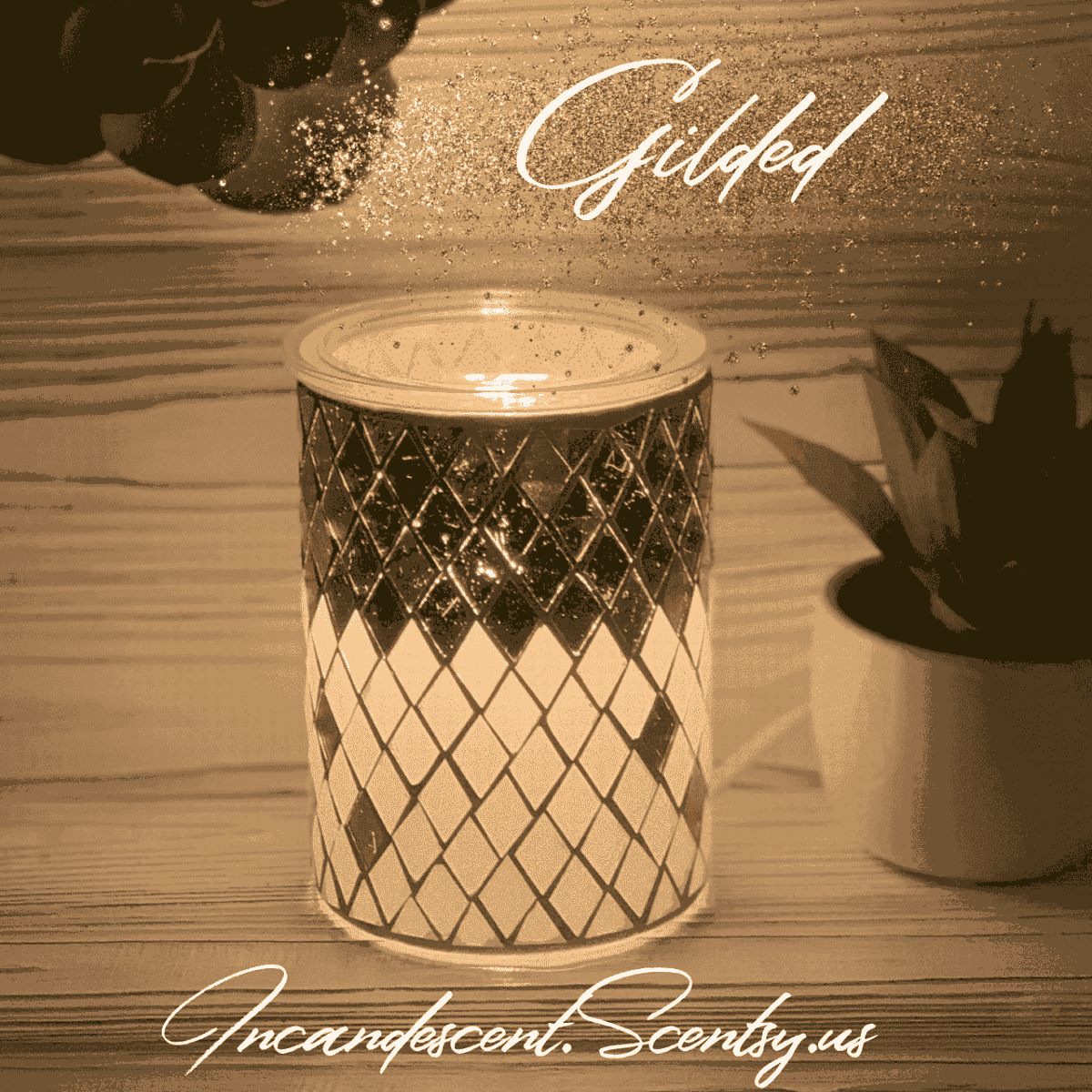 GILDED SCENTSY WARMER