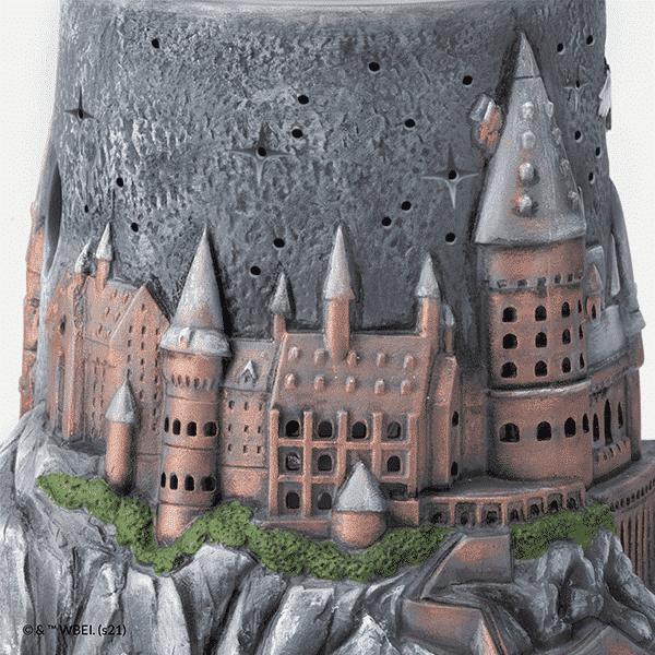 SCENTSY HOGWARTS WARMER DETAIL 1