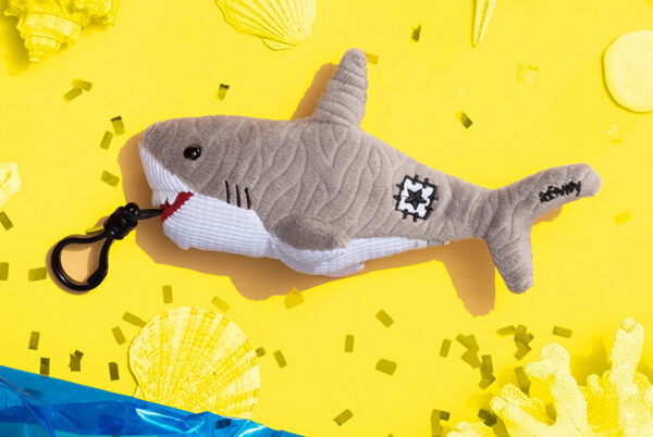 STEVIE THE SHARK SCENTSY BUDDY CLIP + BY THE SEA