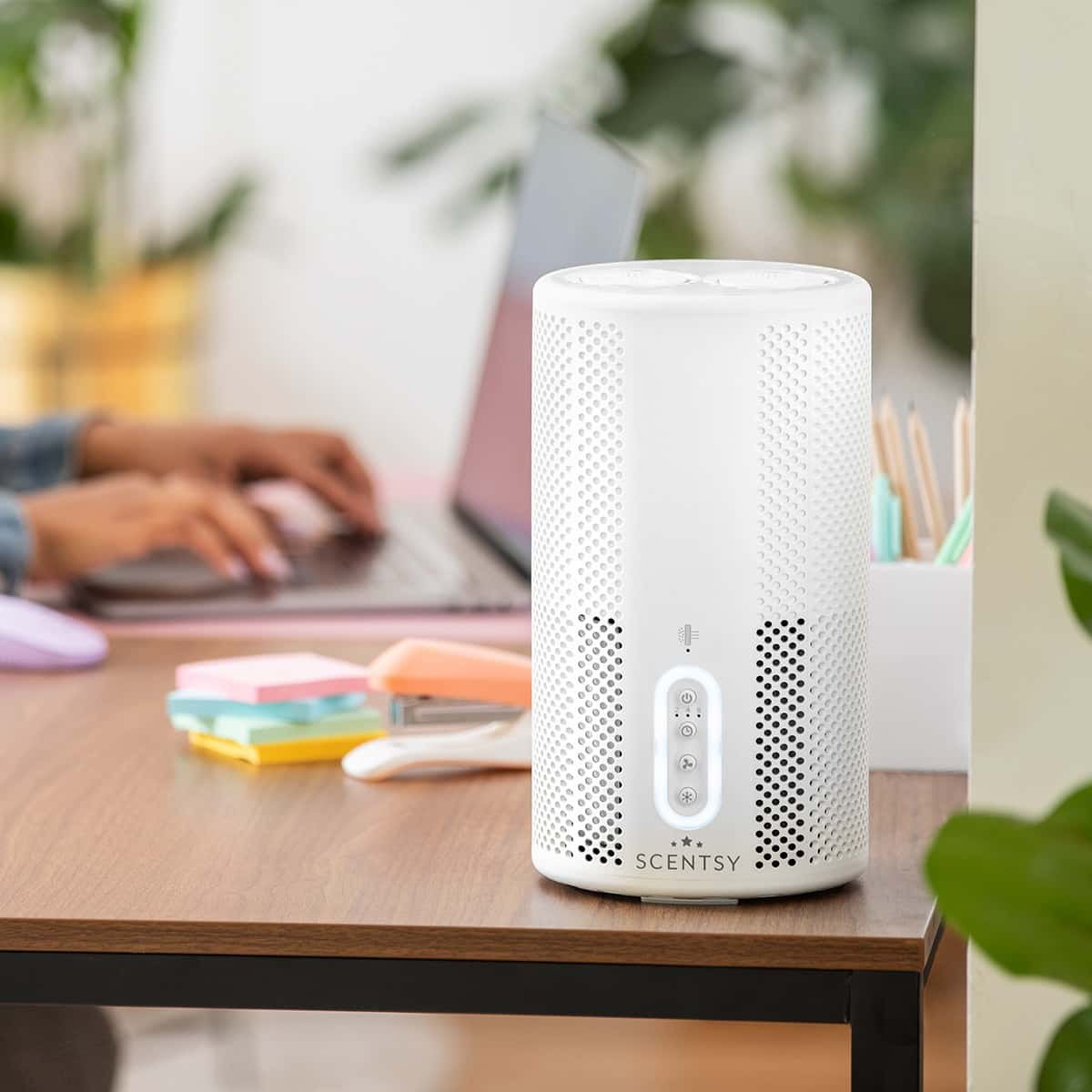 NEW! Scentsy Air Purifier HEPA H13 Filter & Fragrance Pods