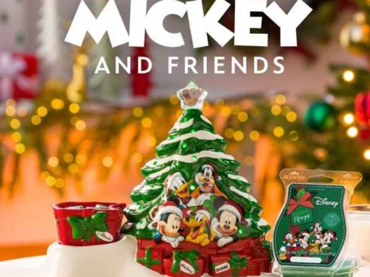 Scentsy Christmas 2022 Christmas With Disney Scentsy Tree Warmer & Season Of Magic Scentsy Bar |  Incandescent.scentsy.us