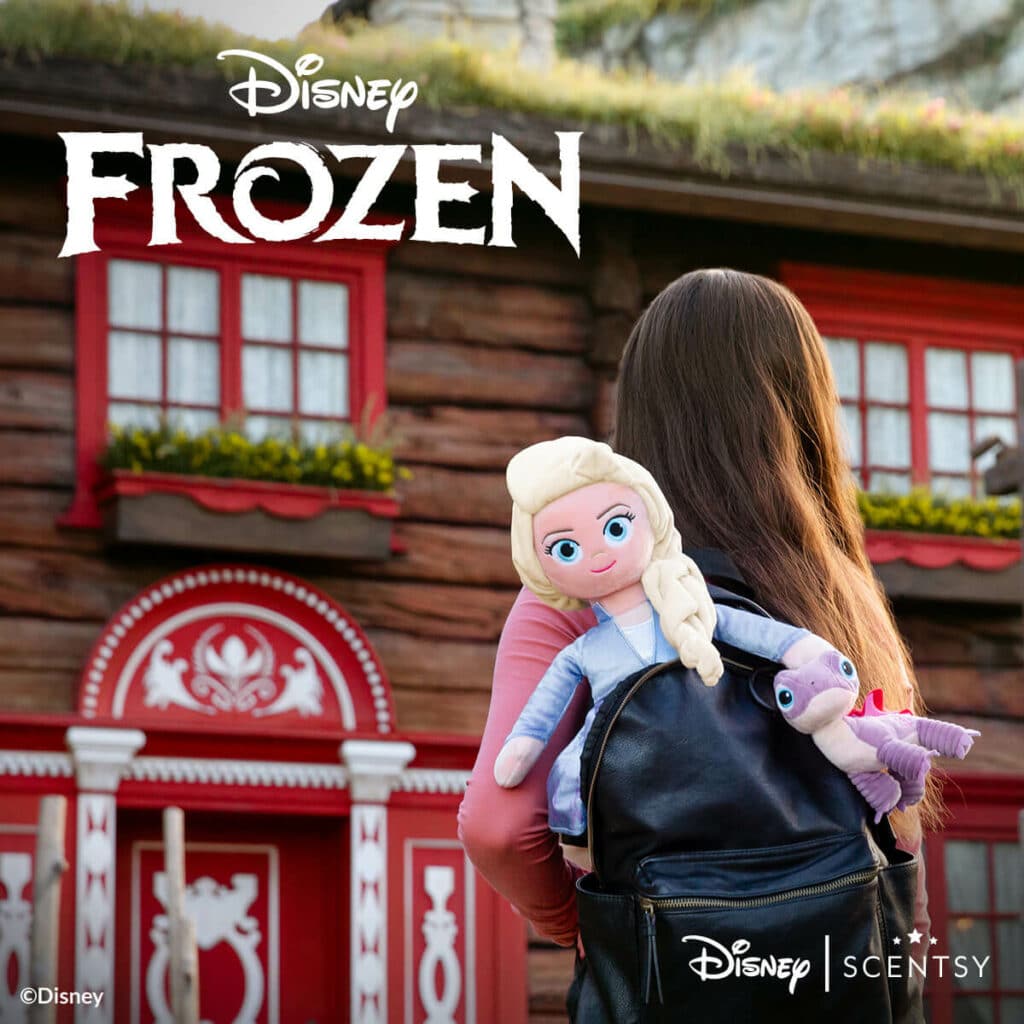 Disney Frozen Scentsy Collection | Olaf Warmer + Elsa