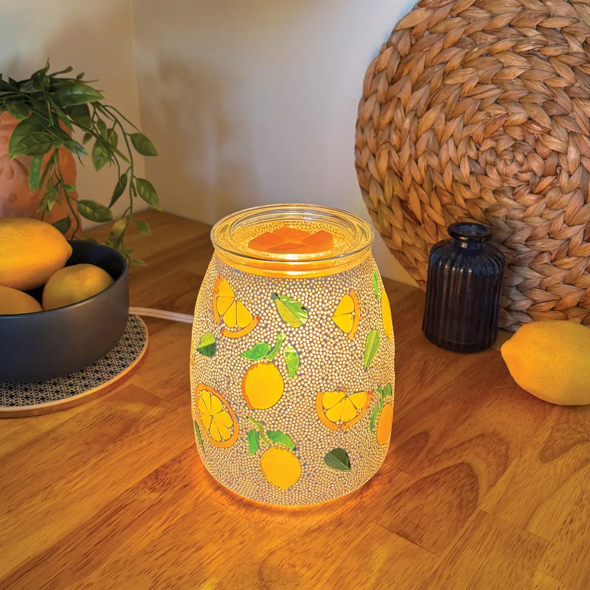 Scentsy June 2025 Warmer of the Month | Lemonly Yours + Lemon Sugar & Sage