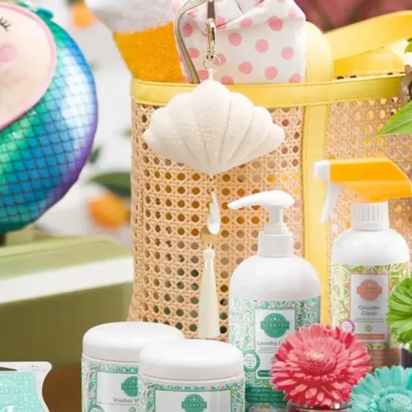 Seashell Scentsy Bag Charm Clip + Pink Pineapple & Sugar fragrance
