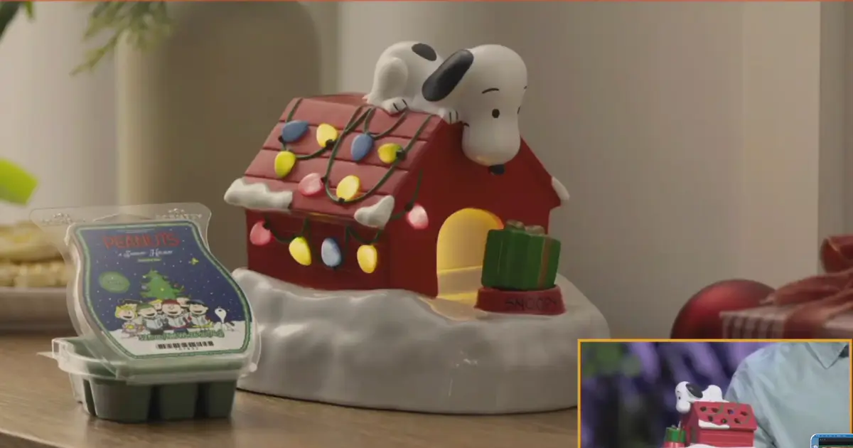 Peanuts™  Scentsy Collection with Snoopy | September 2025