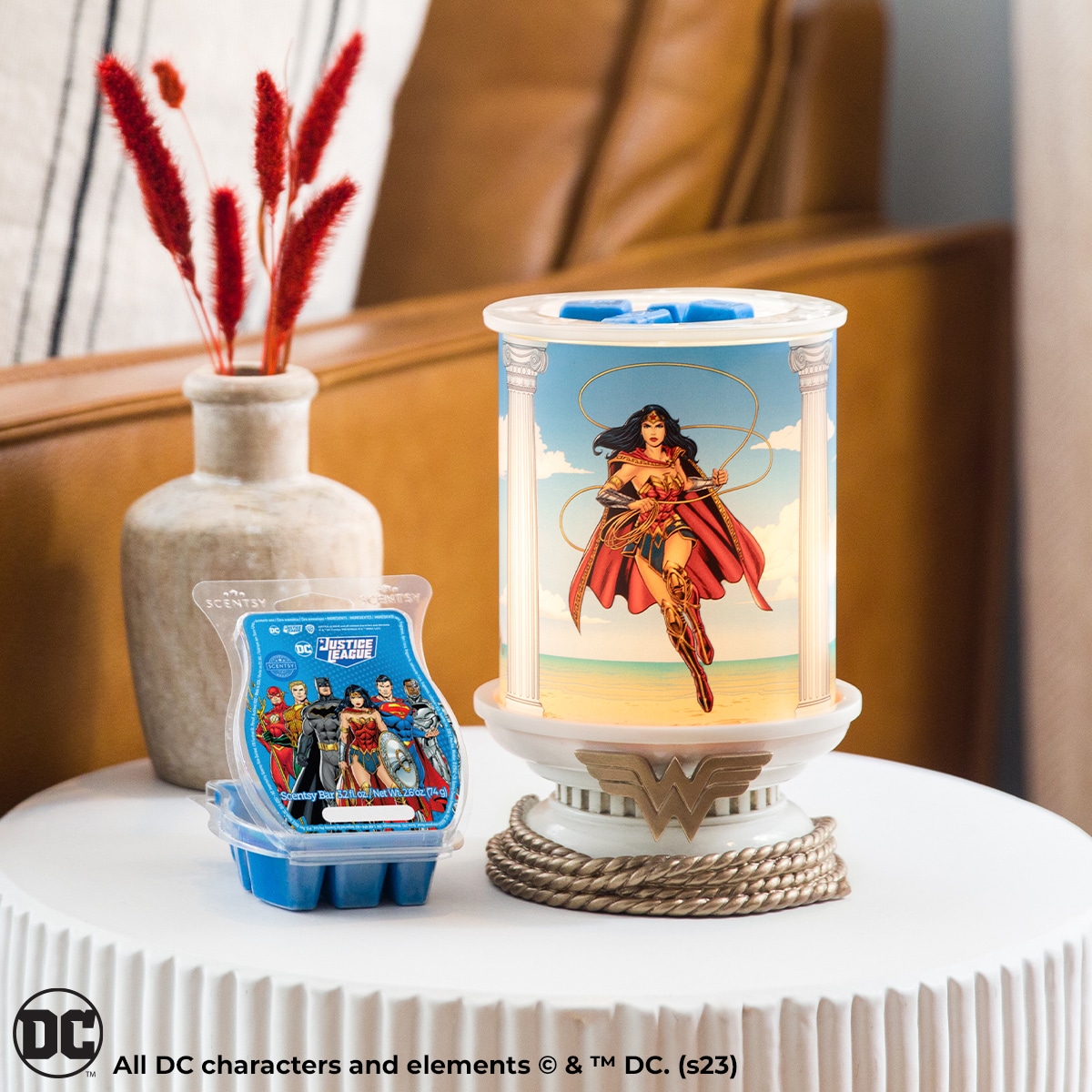 Social SS23 MothersDay WonderWoman R13 1