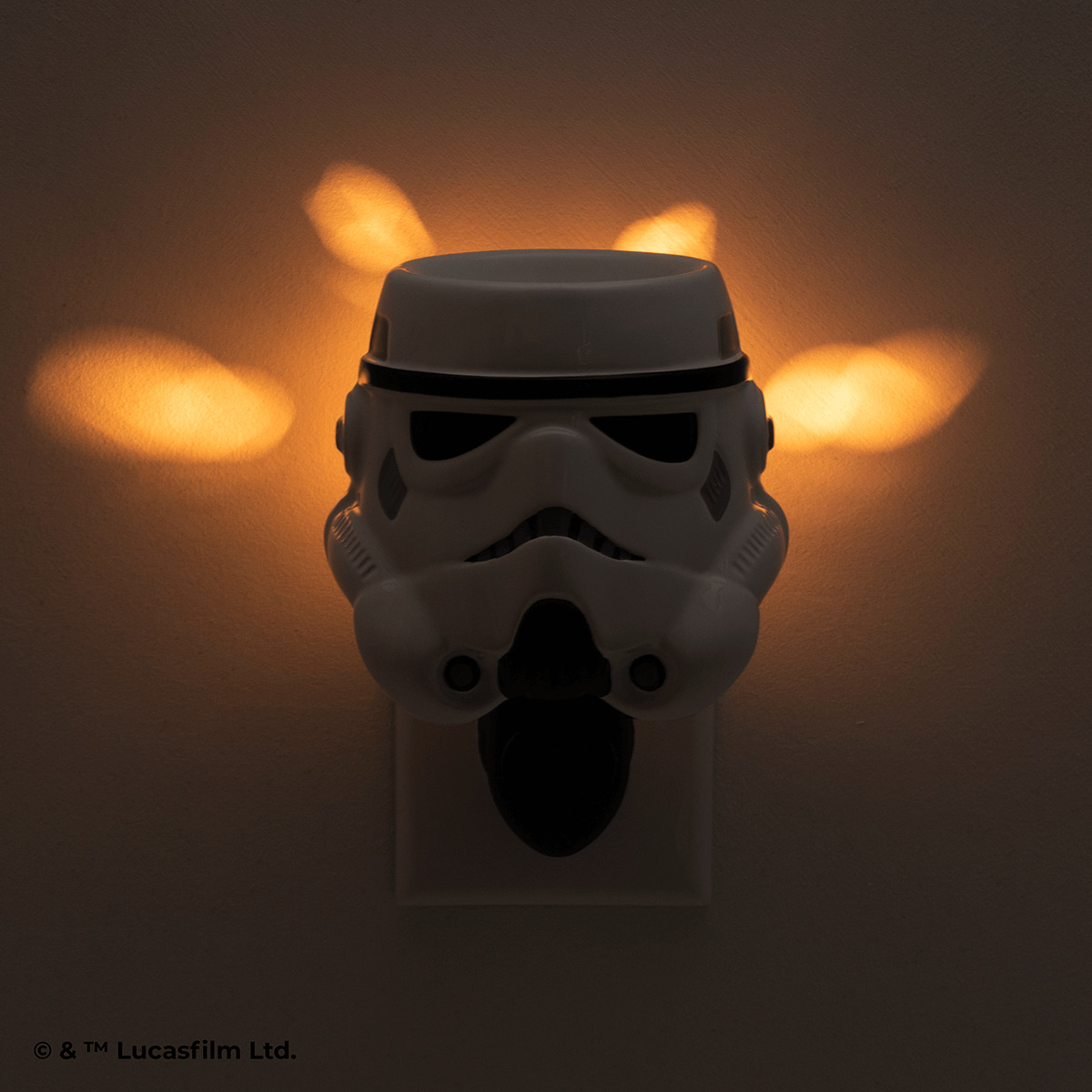 Scentsy Death Star Warmer + Stormtrooper Mini Warmer