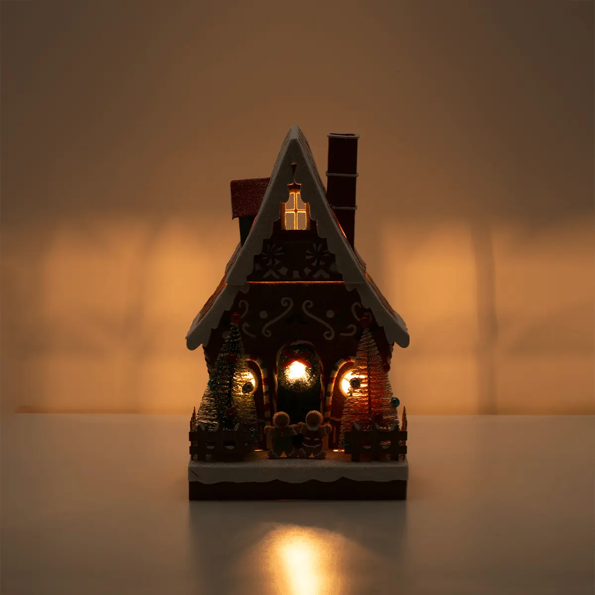Sugar Chalet Gingerbread House Scentsy Warmer Bundle