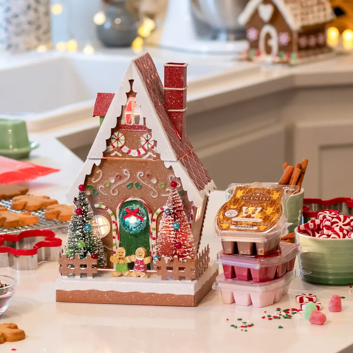 Sugar Chalet Gingerbread House Scentsy Warmer Bundle
