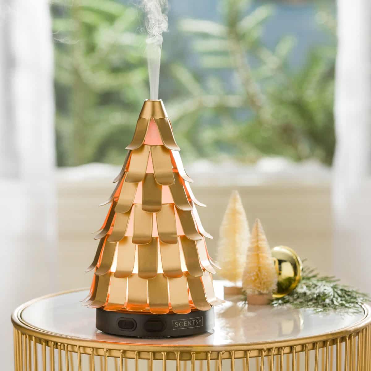 TREE TOPS GLISTEN SCENTSY DIFFUSER