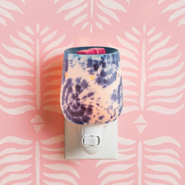 Tie Dye Scentsy Mini Warmer 1