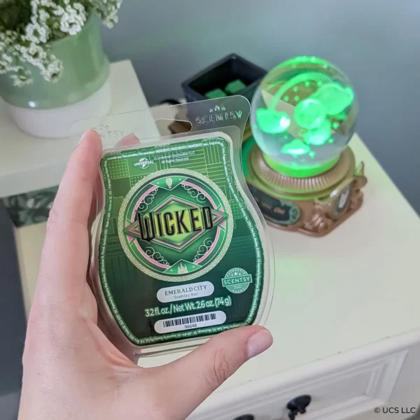 Wicked Emerald City Scentsy Bar | Wicked the Movie