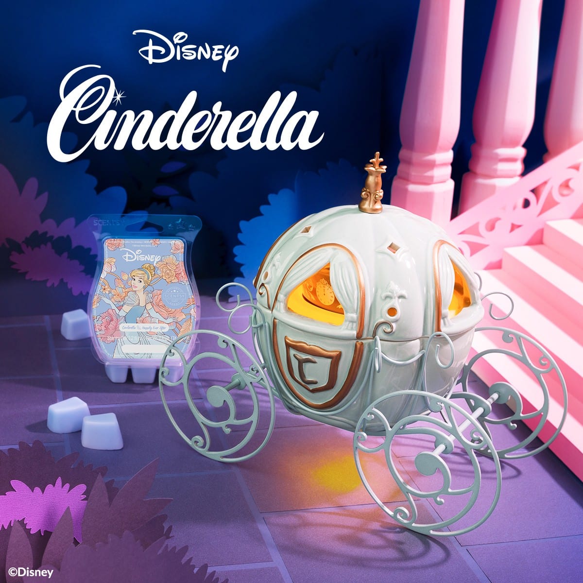 DISNEY'S CINDERELLA CARRIAGE SCENTSY WARMER