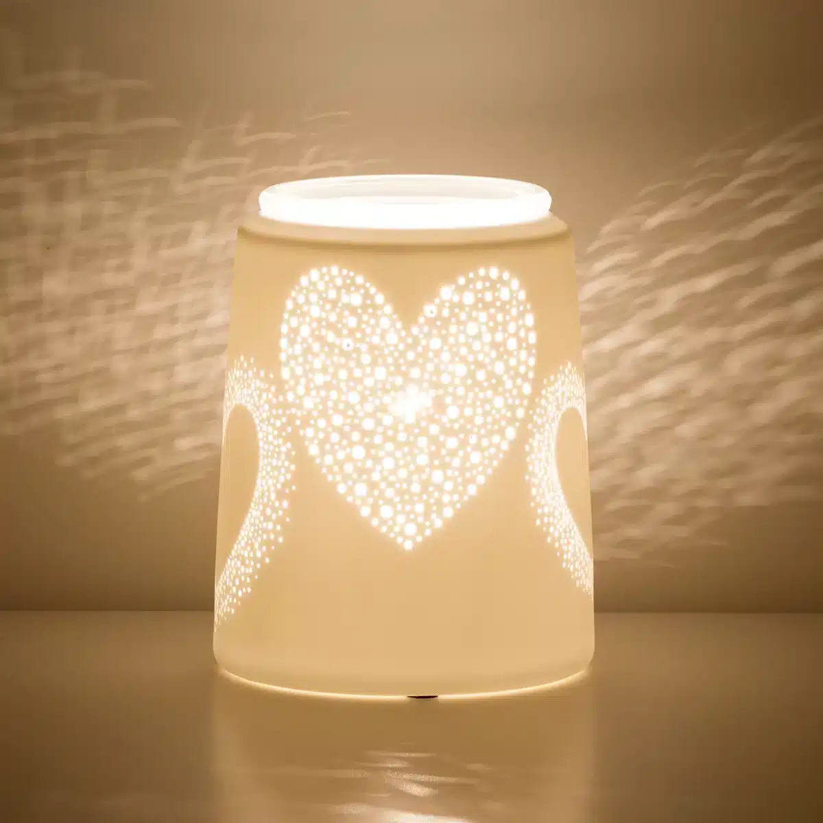 Heart to Heart Scentsy Warmer | Fall 2023 Charitable Cause