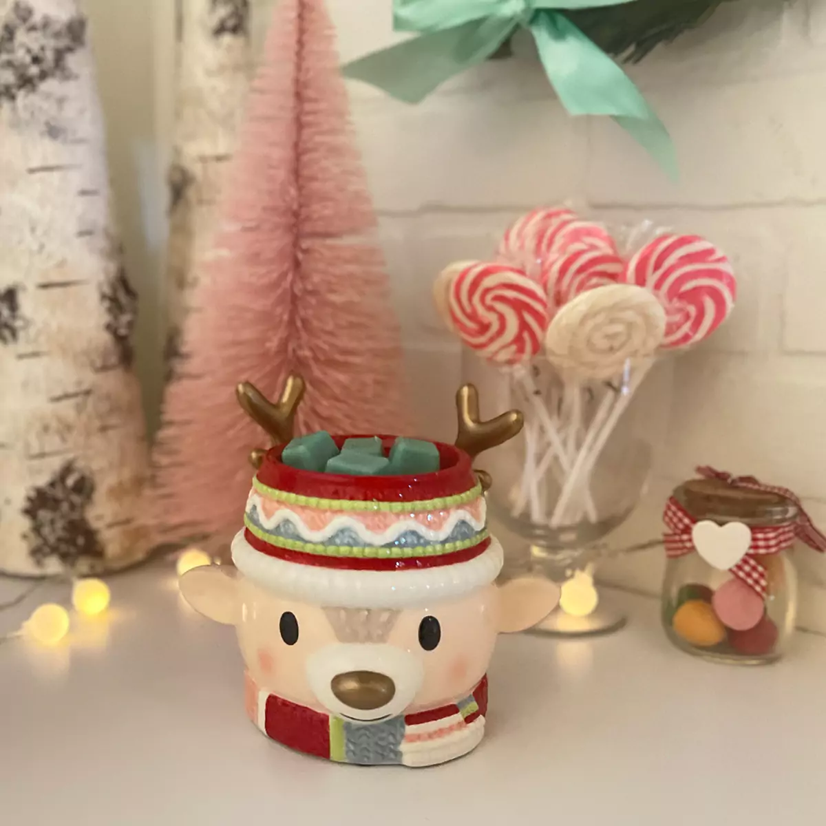 Retro Reindeer Scentsy Warmer