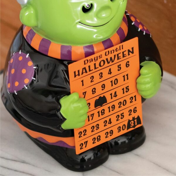 Countdown to Halloween Scentsy Warmer | September 2022